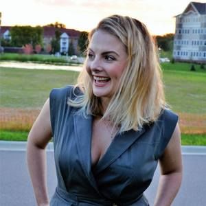 Meet your Posher, Melissa